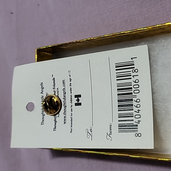 God Child Angel Pin with Gift Box - Picture 4 of 6